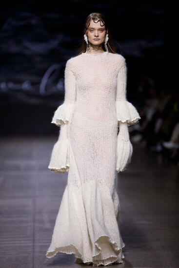 Kāzu kleitas RIGA FASHION WEEK - Novaliss