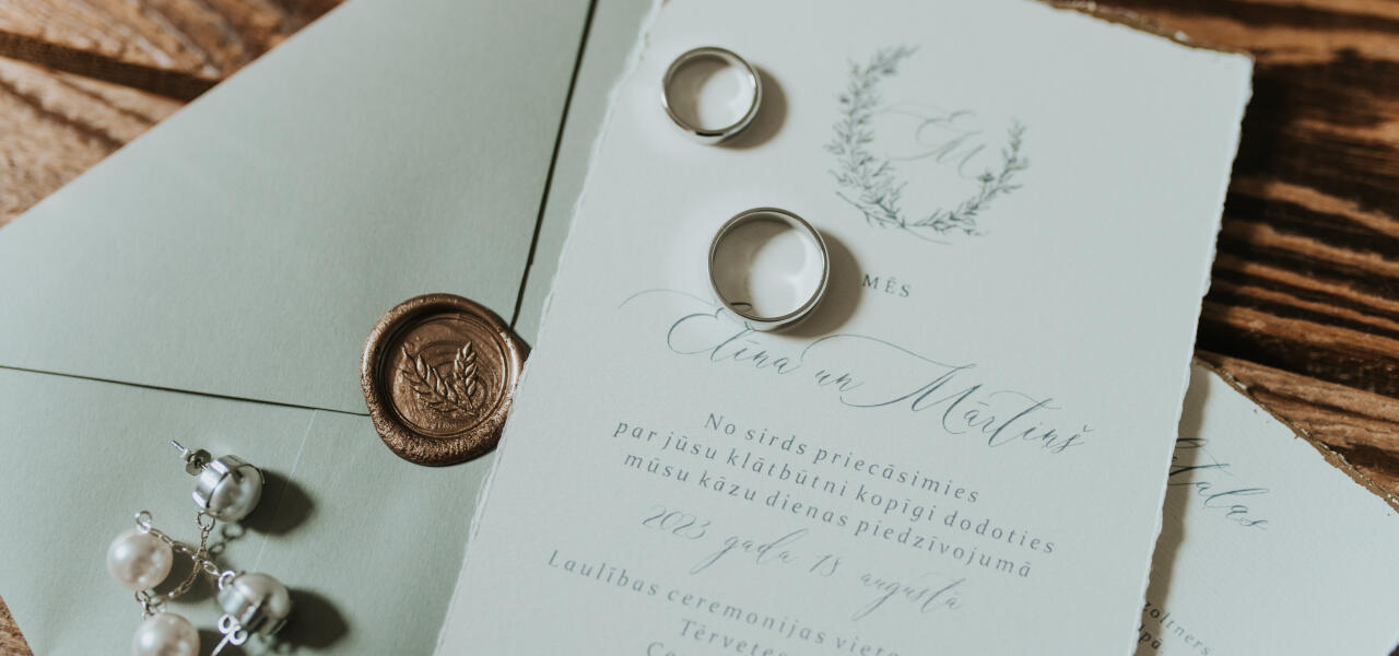 Ko nozīmē RSVP kāzu ielūgumā?