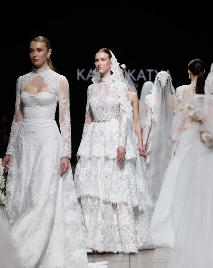 Kāzu kleitas RIGA FASHION WEEK – Katya Katya