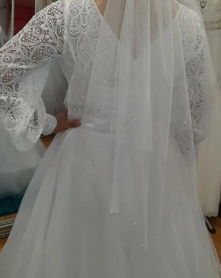 Plus size alternate view