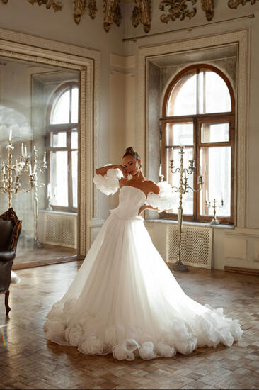 To The Moon And Back Bridal House