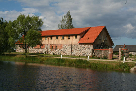 Mārcienas muiža