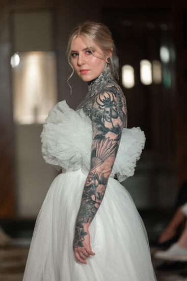 Amelii. Meet your dress.