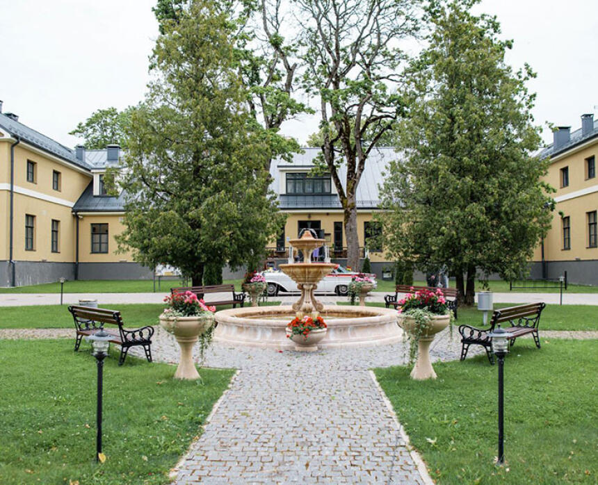Skrundas novada dzimtsarakstu nodaļa
