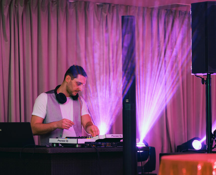 DJ ZapWo
