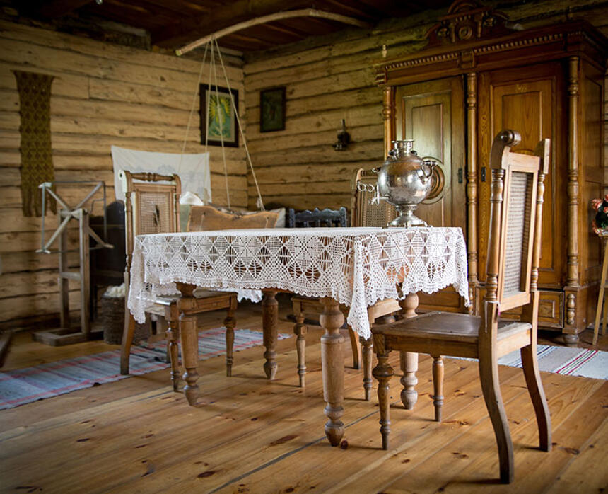 Naujenes novadpētniecības muzejs