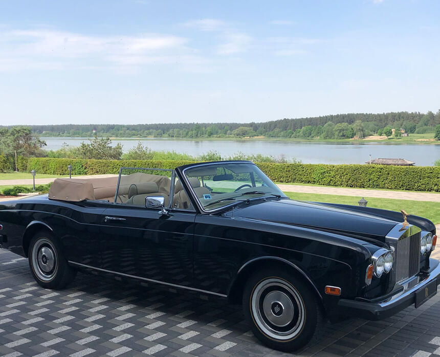 Rolls-Royce Corniche