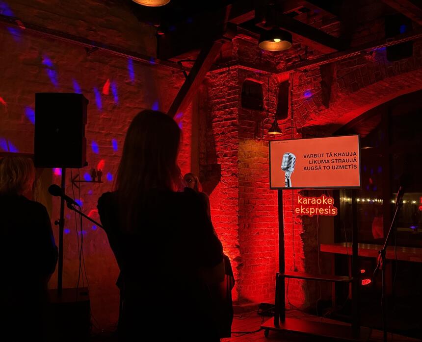 KARAOKE EKSPRESIS