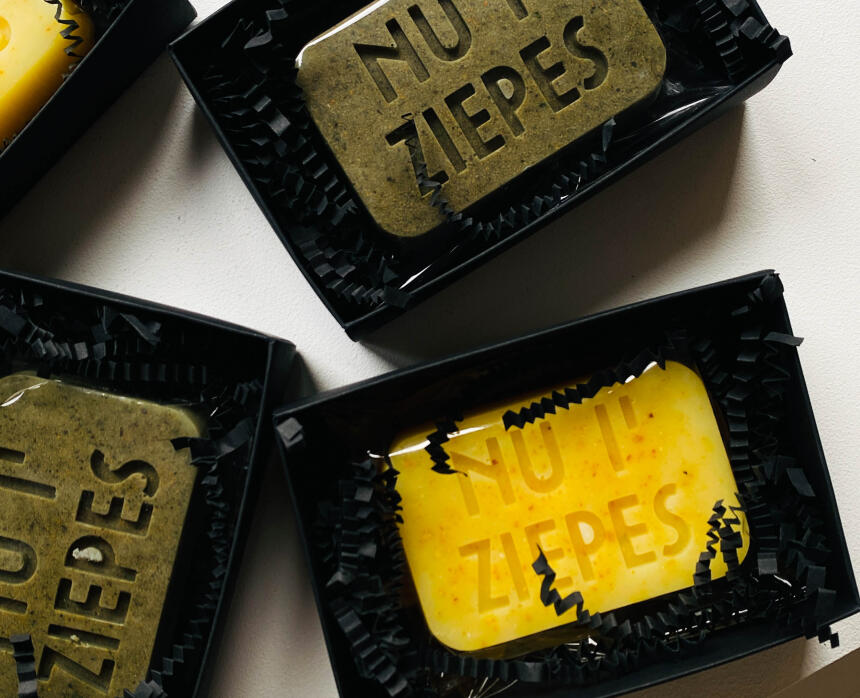 Elizabete Soap Art