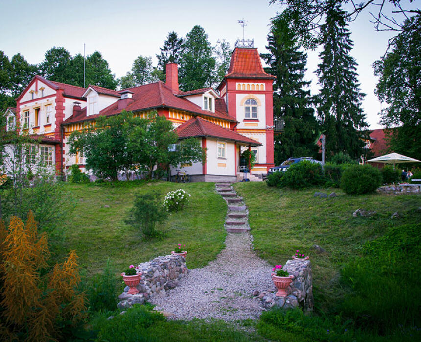 Mārcienas muiža