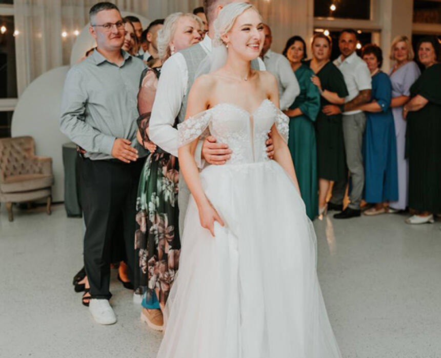 Kristīne Bahvalova