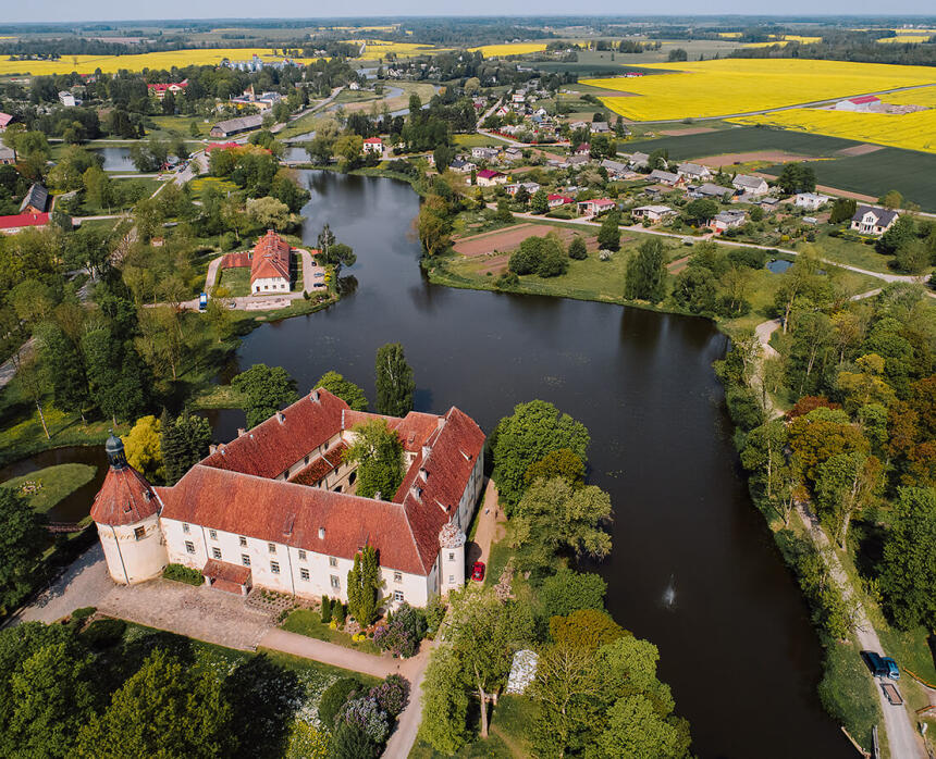 Jaunpils pils
