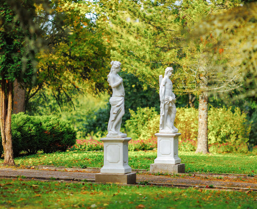Apple Manor & Garden Complex – Silajāņu muiža