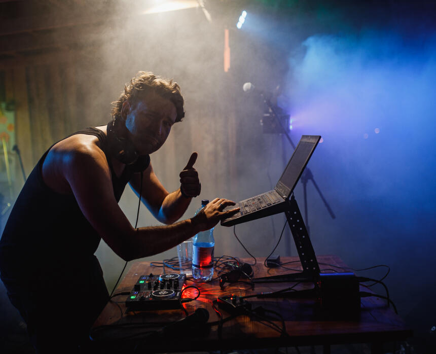 DJ Ballīšu zvērs