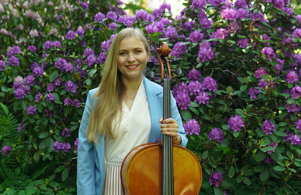 Arta Abaroniņa