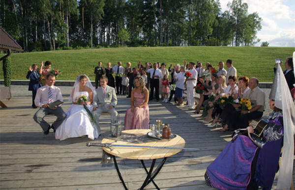 Viduslaiku kāzu spēlmaņi